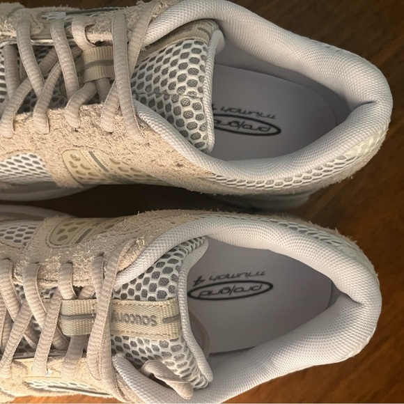 NORDSTROM X SAUCONY
PROGRID TRIUMPH 4 Men’s size 7.5. Beige suede and white. - Picture 12 of 15